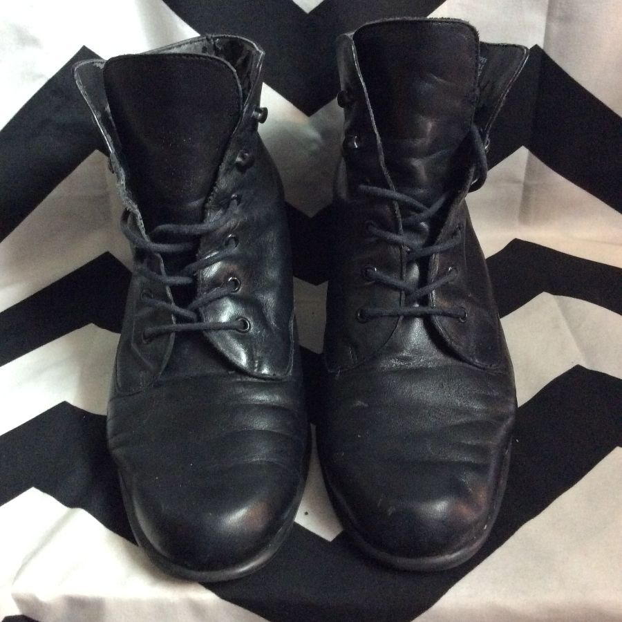 SPA EASY SPIRIT LACE-UP LEATHER BOOTS 