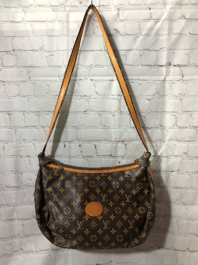 LOUIS VUITTON LV Handbag Vintage Monogram Leather Messenger Sling Bag  Womens Fashion Bags  Wallets Purses  Pouches on Carousell