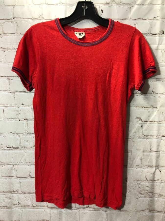 Cotton T-shirt 1970’s Ringer Tee Classic Style | Boardwalk Vintage