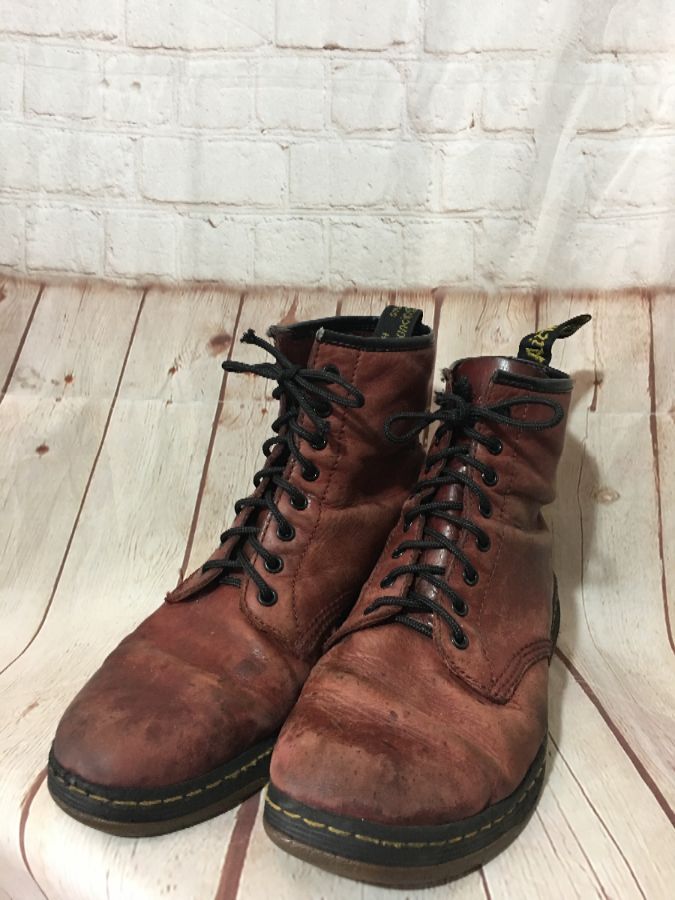 doc marten soft leather boots