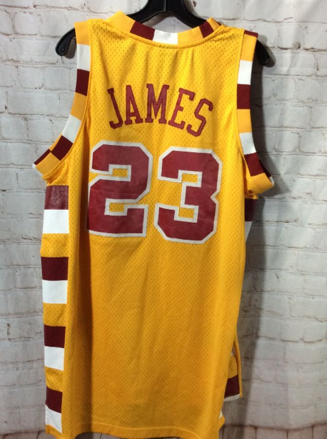 NBA Cleveland Cavaliers Lebron James Men's #23 U Series Road N&N Tee,  Medium, Collegiate Burgundy : : Sports, Fitness & Outdoors
