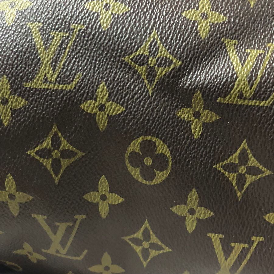 My new cute lil key pouch 💖 love the updated leather pull tab!! :  r/Louisvuitton