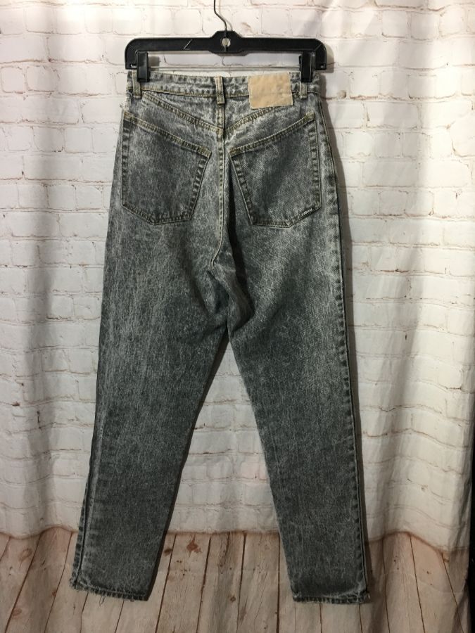 Jordache Acid-washed Baggy-fit Straight Leg Denim Jeans | Boardwalk Vintage