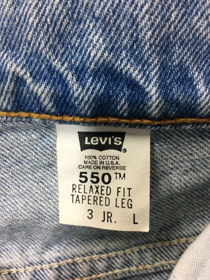 Levis 550 Relaxed Fit Tapered Leg Jeans 3 Jr L | Boardwalk Vintage