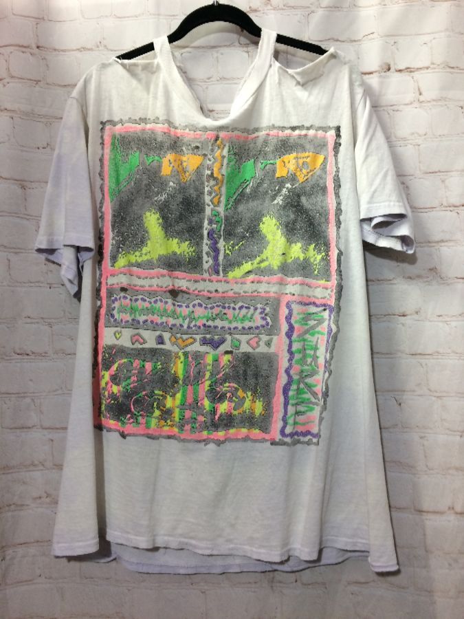 product details: T-SHIRT DISTRESSED 1980'S NEON-COLORED FISH & SURF GRAPHIC photo