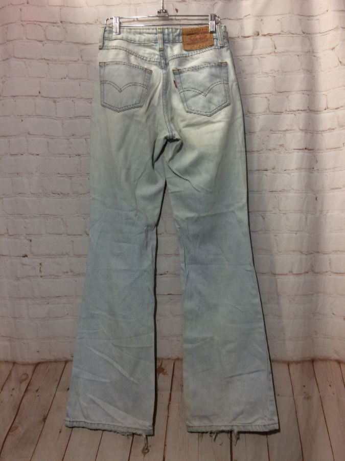 levis 567 loose boot cut jeans