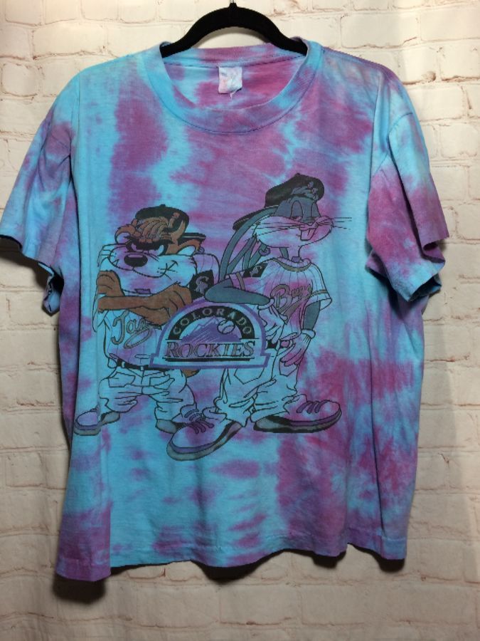 T-shirt Tye-dye Colorado Rockies W/ Bugs & Taz Graphics & Boxy Fit