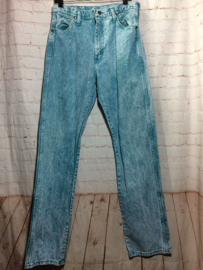 Dyed & Acid Washed Wrangler Jeans Long Straight Cut | Boardwalk Vintage