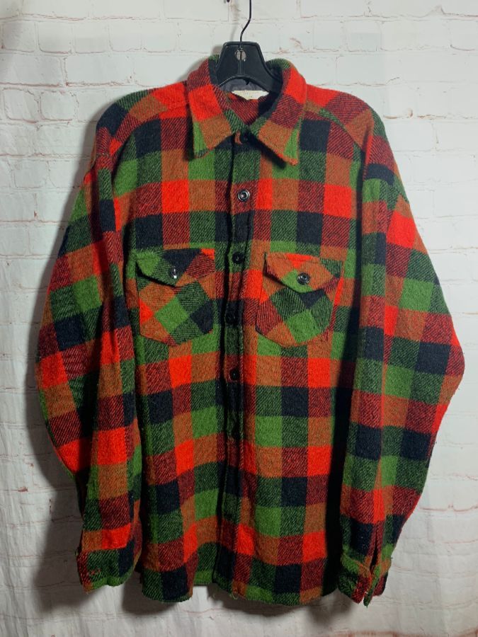 Thick Wool Buffalo Check Plaid Design Flannel Shirt | Boardwalk Vintage