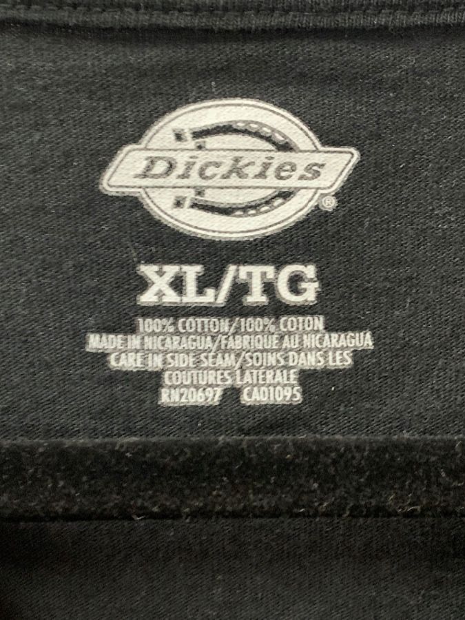 Dickies T-shirt W/ Front Pocket Logo Patch | Boardwalk Vintage