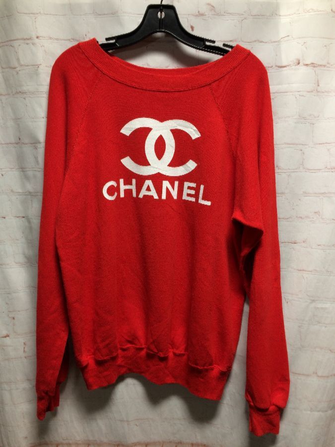 Chanel Bootleg Crew-neck Sweatshirt | Boardwalk Vintage