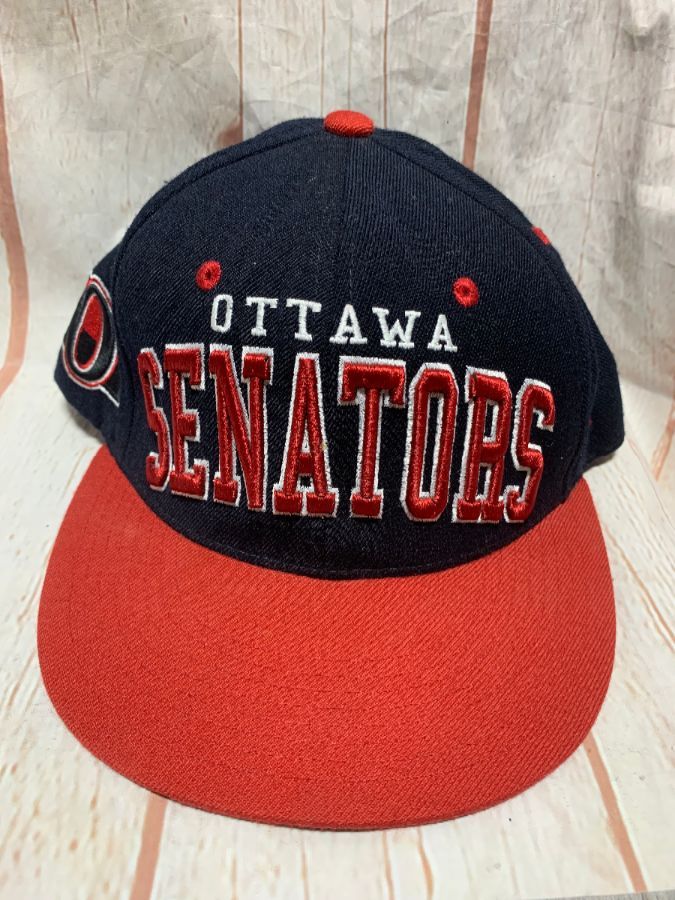 Ottawa Senators Hat (Vintage) - 100% Wool By Starter - Adult Snapback