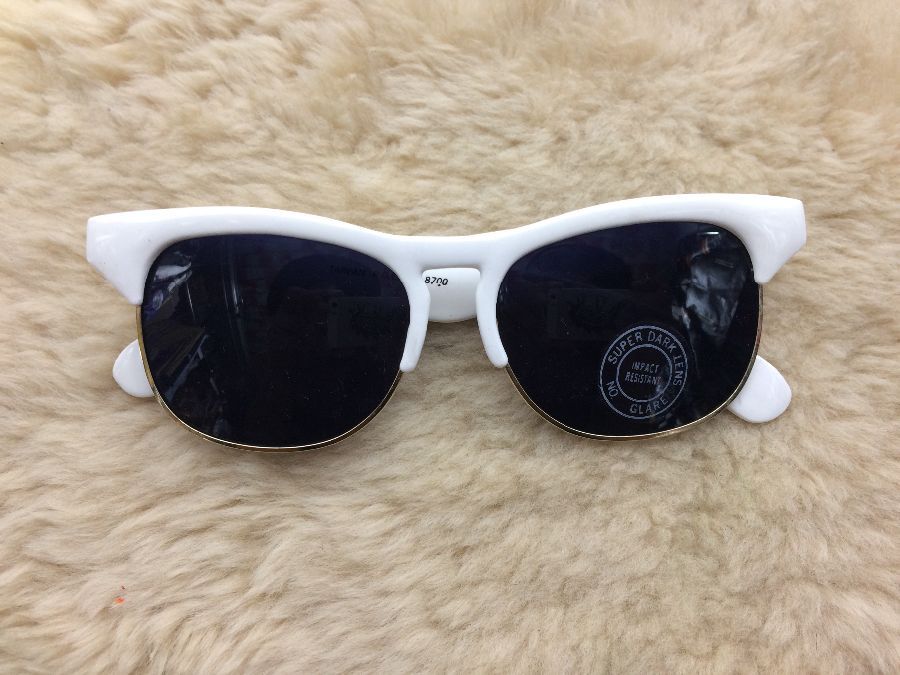 Plastic & Metal Framed Ray Ban Style Super Dark Lens Sunglasses | Boardwalk  Vintage
