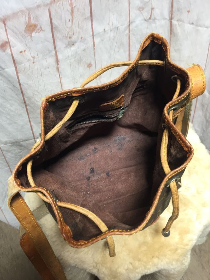 Louis Vuitton Mini Bucket Bag #215275 – TasBatam168