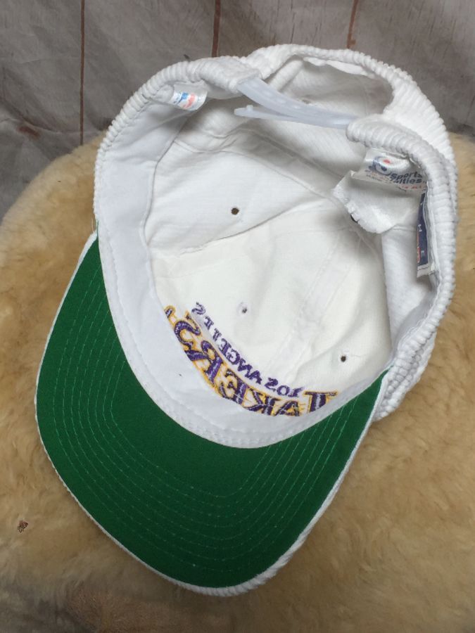 Vintage Corduroy Los Angeles Lakers Hat | Boardwalk Vintage