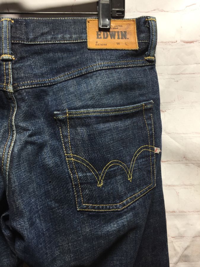 Dark Selvedge Japanese Denim Jeans Slight Fade Fade | Boardwalk Vintage