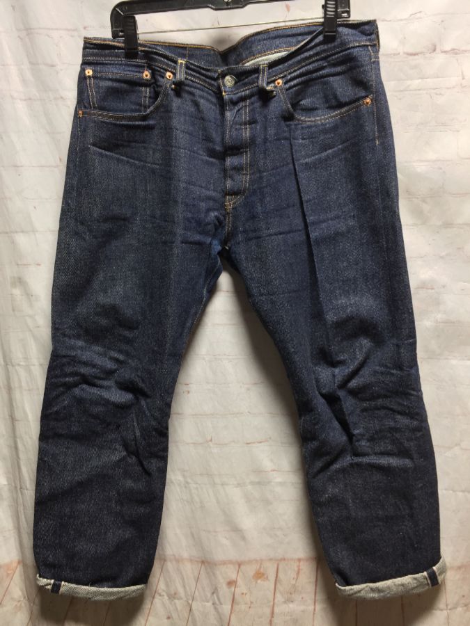 501 denim jeans
