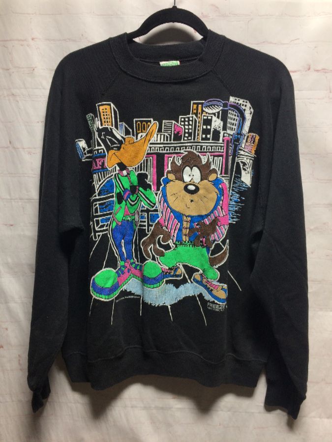Hip-hop Daffy Duck & Tasmanian Devil In The City Crew-neck Sweatshirt ...