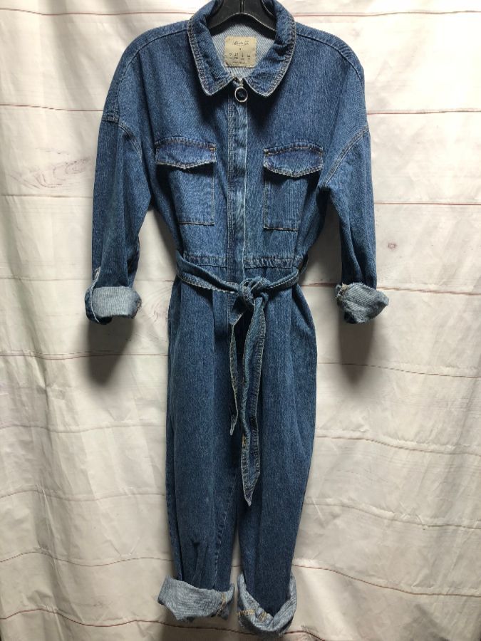 Cute Relaxed Fit Zip Up Classic Denim Jumpsuit