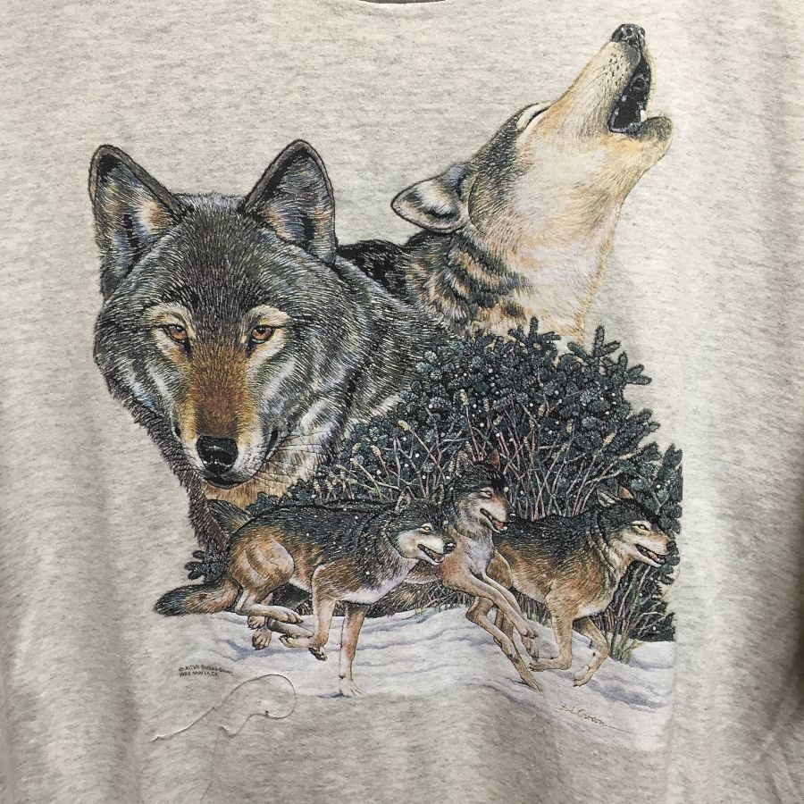 Howling Wolf Pack Crewneck T Shirt | Boardwalk Vintage