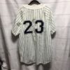 NEW YORK YANKEES￼ JERSEY SIZE MEDIUM WHITE NAVY BLUE PATCHES