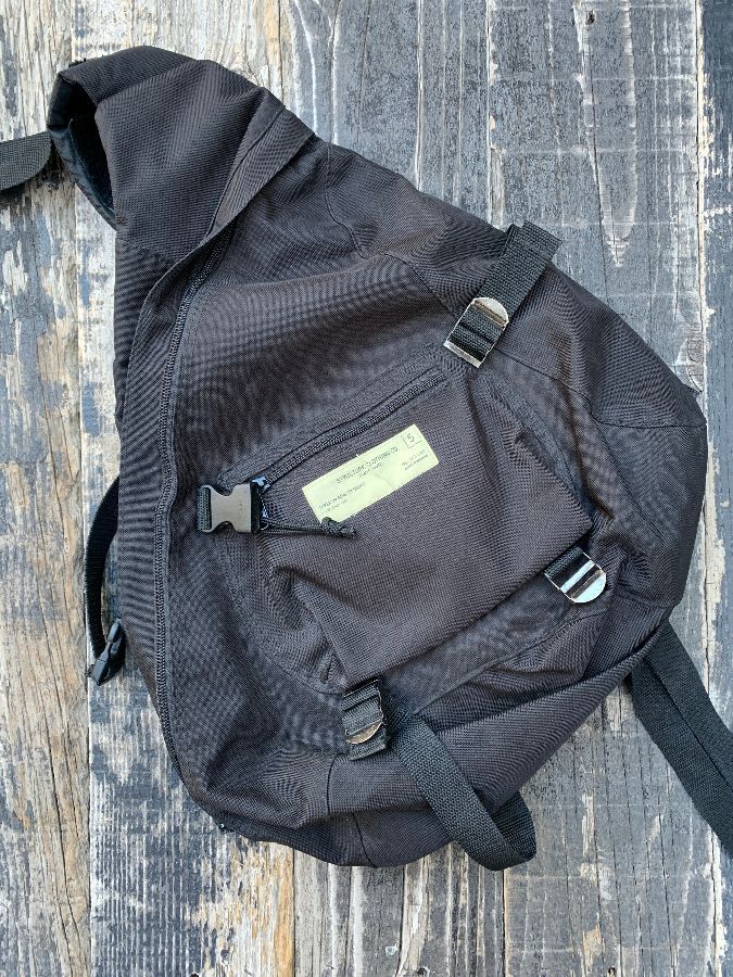 Rad One Shoulder Messenger Backpack | Boardwalk Vintage