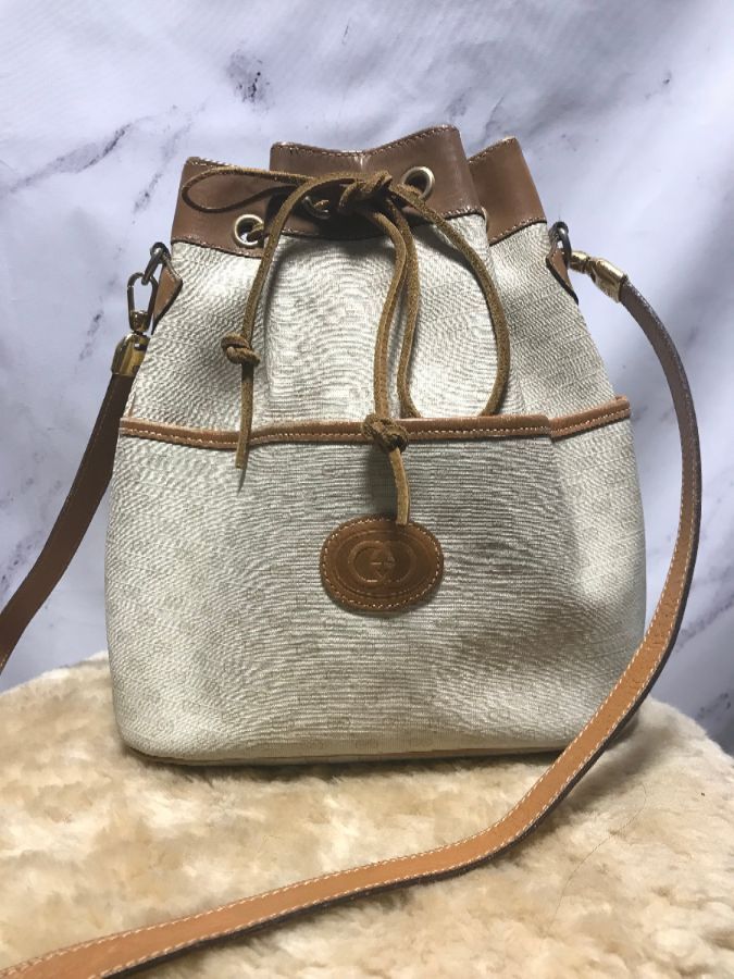 FAUX GUCCI SIDE PURSE WITH LONG STRAP AS-IS » Boardwalk Vintage
