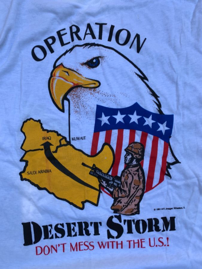 Vintage 1991 Operation Desert Storm Military Action Yellow T-Shirt Large Screen Stars