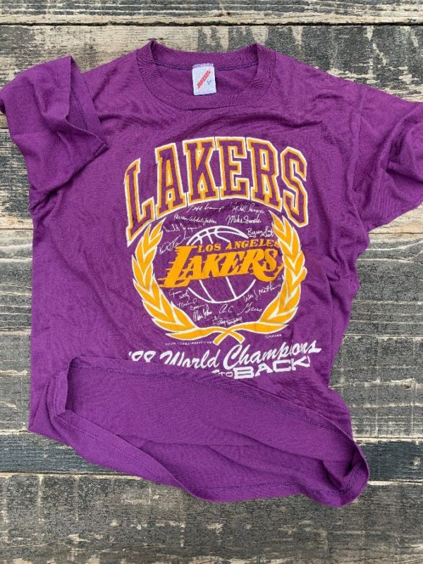 product details: NBA LOS ANGELES LAKERS 88 WORLD CHAMPIONS BACK TO BACK T-SHIRT photo