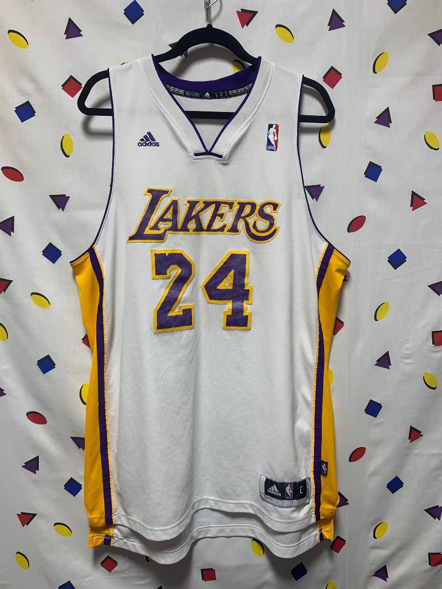 Los Angeles Lakers white 24 Kobe Bryant NBA Finals game Retro Vintage Jersey