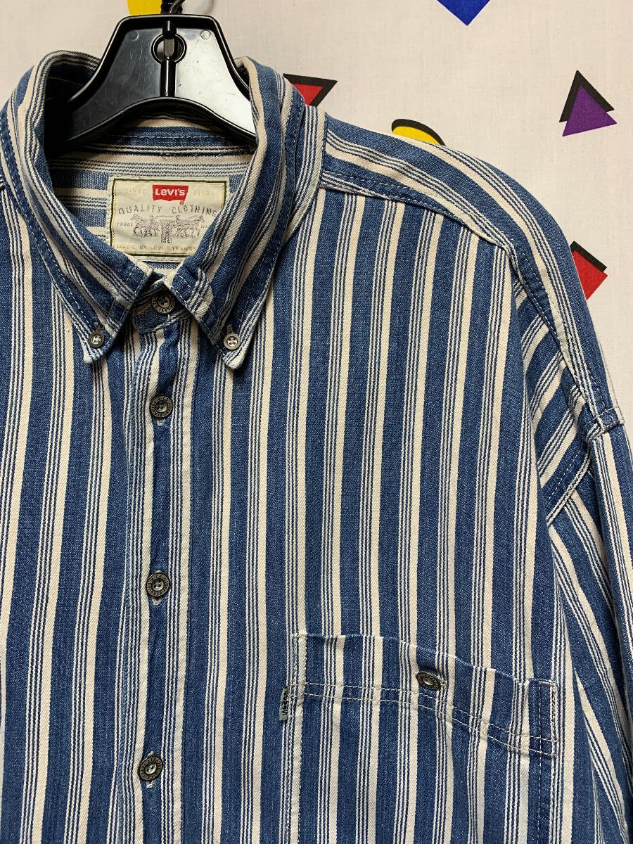 Rad 1990s Levis Vertical Striped Chambray Denim Shirt | Boardwalk Vintage