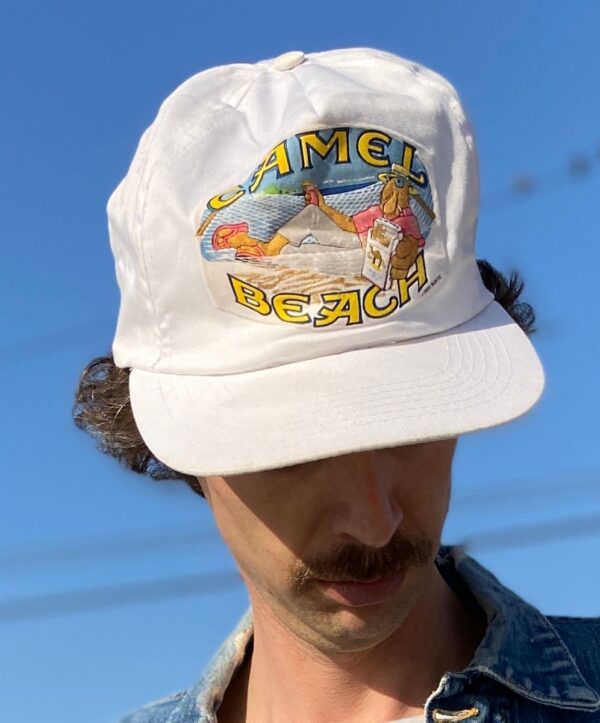 product details: 1991 JOE CAMEL BEACH SNAPBACK CAP photo