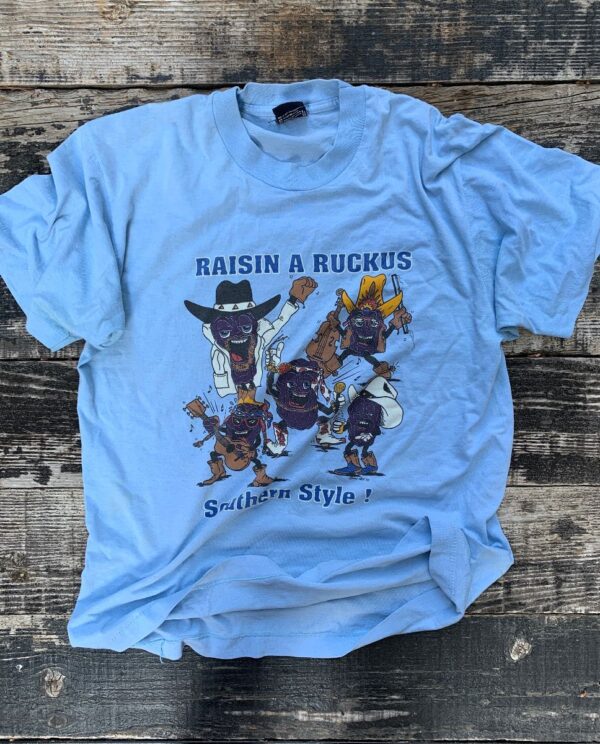 product details: CALIFORNIA RAISINS TSHIRT RAISIN A RUCKUS SOUTHERN STYLE COTTON POLY BLEND AS-IS photo