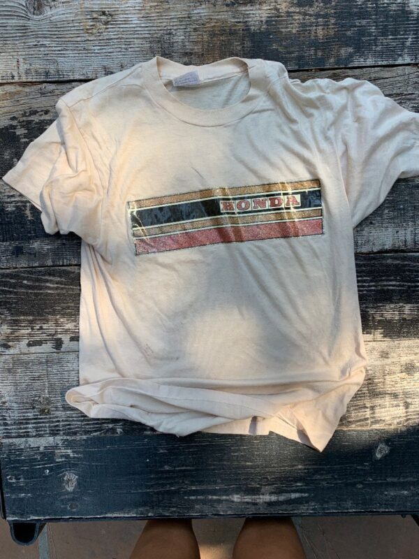 product details: RETRO HONDA MOTORCYCLES GLITTER GRAPHIC TSHIRT ACE MECHANIC AS-IS photo