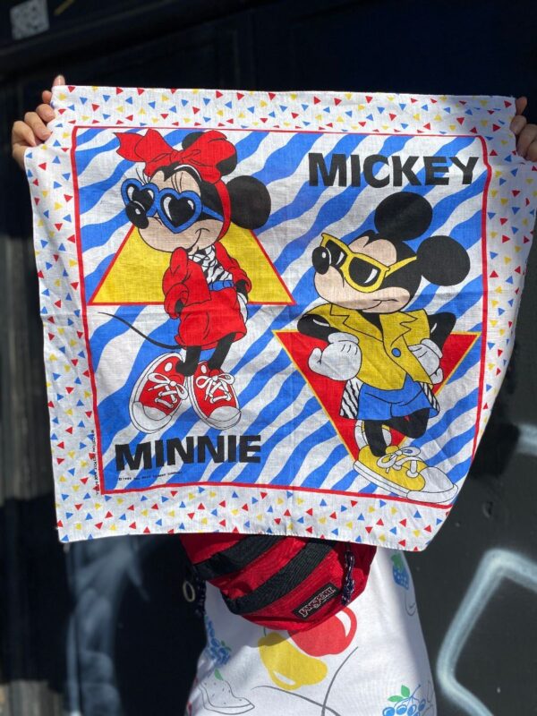product details: 1989 MICKEY AND MINNIE BANDANA STREET STYLE WITH TRIANGLE BORDER MADE IN USA photo