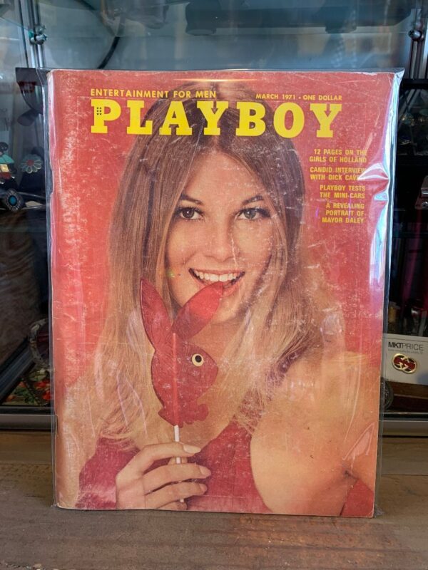 product details: PLAYBOY MAGAZINE - MARCH 1971 photo