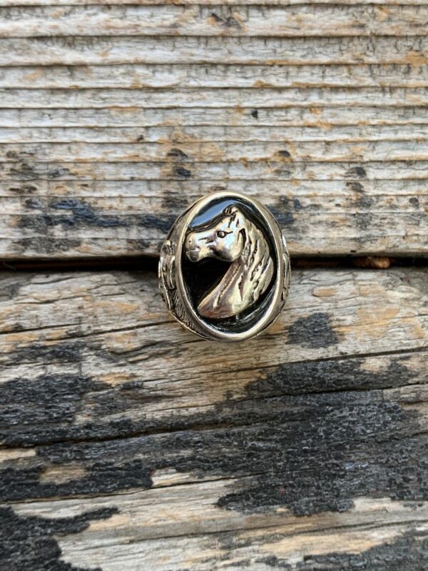 product details: EQUINE HORSE HEAD BLACK ENAMEL THREE SIDED RING WITH COWBOY BOOTS AND HAT EQUESTRIAN photo
