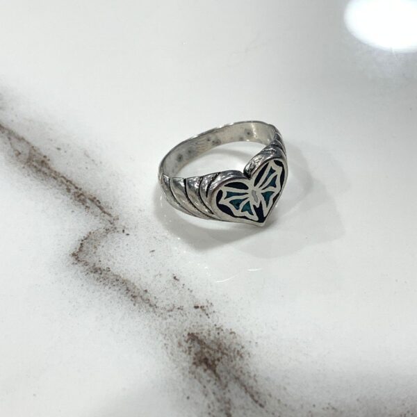 product details: BUTTERFLY HEART CRUSHED TURQUOISE INLAY SILVER RING photo
