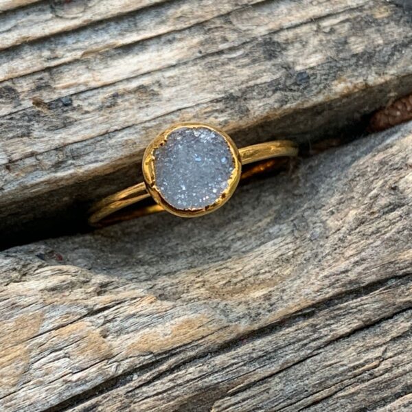product details: LIGHT-BLUE SMALL GOLD PLATED NATURAL CRYSTAL STONE DRUZY QUARTZ MIDI RING SIZE 7 photo