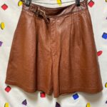 AMAZING RETRO BELTED WEATHERED LEATHER PLEATED SHORTS AS-IS W 29 X L 18