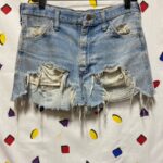 DENIM SHORTS DISTRESSED LIGHT WASH MID RISE – AS IS
