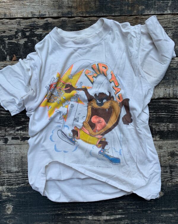 product details: 1990 AIR TAZ PAPER THIN GRAPHIC TEE SINGLE STITCH AS-IS photo