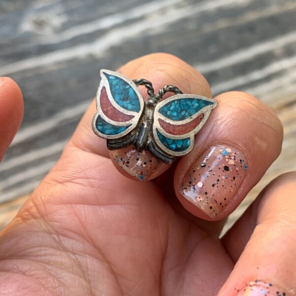 product details: CRUSHED TURQUOISE & CORAL STERLING BUTTERFLY SILVER RING photo