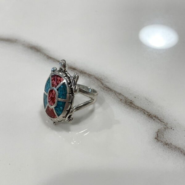 product details: ADORABLE CRUSHED TURQUOISE AND CORAL SILVER TURTLE RING photo