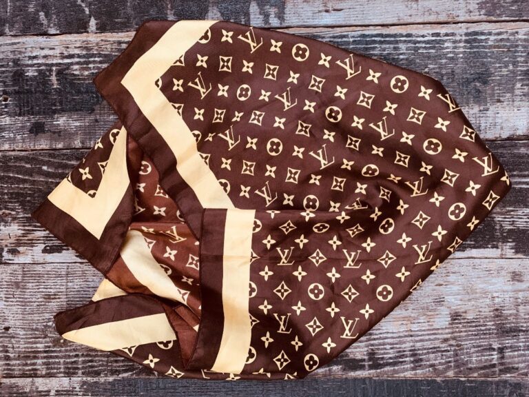 monogram classic scarf louis vuitton