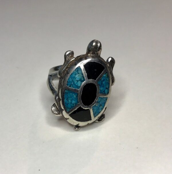 product details: ADORABLE CRUSHED TURQUOISE AND BLACK SILVER TURTLE RING photo