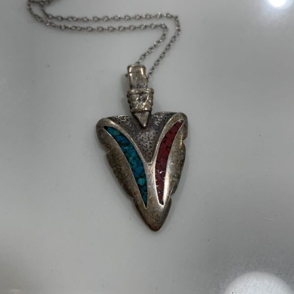 product details: 925 STERLING SILVER ARROWHEAD TURQUOISE PENDANT photo