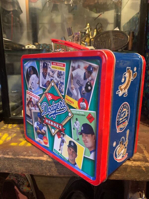 product details: LA DODGERS HEROES METAL LUNCHBOX DATED 1999 TOPPS BASEBALL CARD DESIGNS AS-IS photo