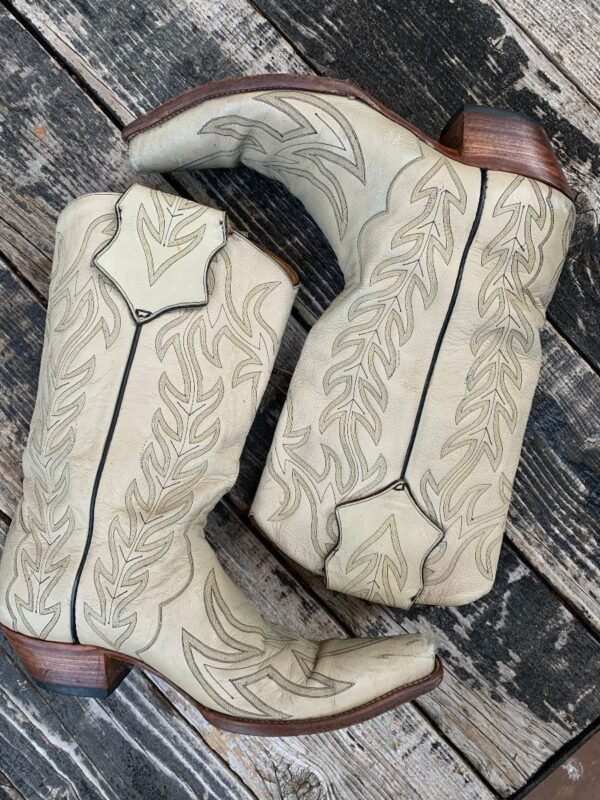 product details: EMBROIDERED LEATHER COWBOY BOOT W/ WESTERN LUREX STITCHED PATTERN & BLACK PIPING- AS IS photo