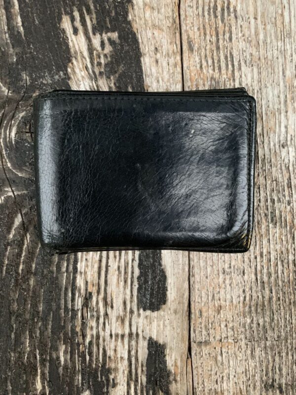 product details: CLASSIC BLACK LEATHER BIFOLD WALLET WITH ID FLAP photo